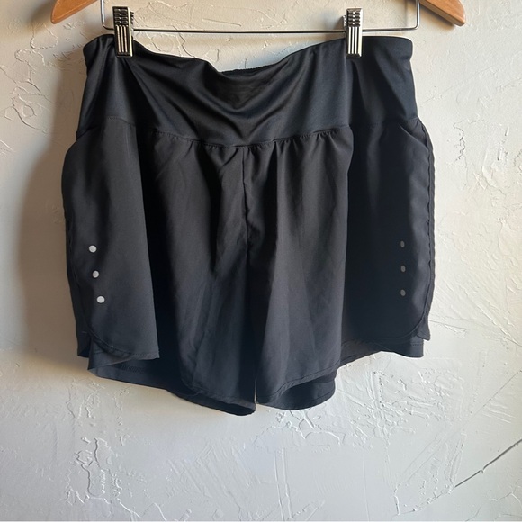 Ksmien Black Tennis Shorts with Drawstrings Size L - Picture 1 of 11